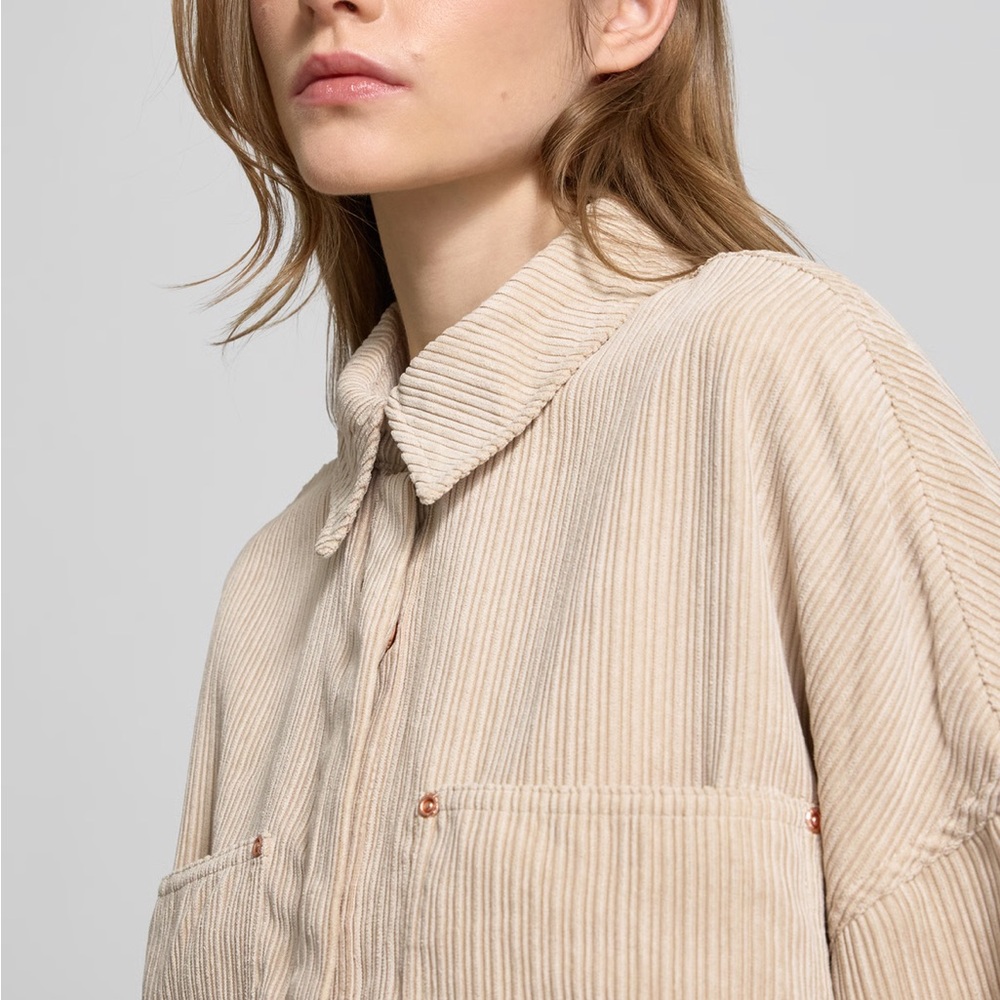 ONLY NWT Beige Oversized Corduroy Shirt shacket Jacket size medium - Picture 4 of 10